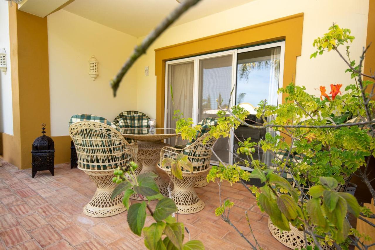 Carvoeiro, 2Br Pestana Gramacho Golf Apartment Эштомбар Экстерьер фото
